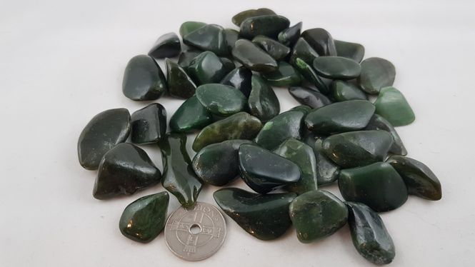 Hovedbilde jade - Nefritt Canadisk M