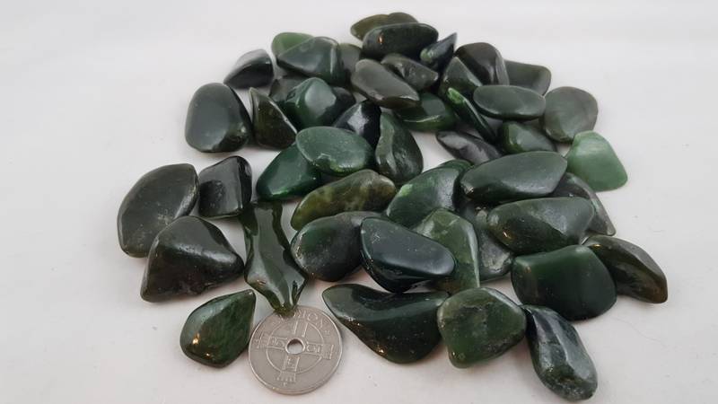 jade - Nefritt Canadisk M