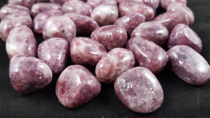 lepidolitt -lepidolite AA-kvalitet