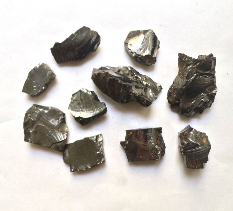 Shungite Elite shungite 100 gr bag: 0-5 grams stones 4-15 mm
